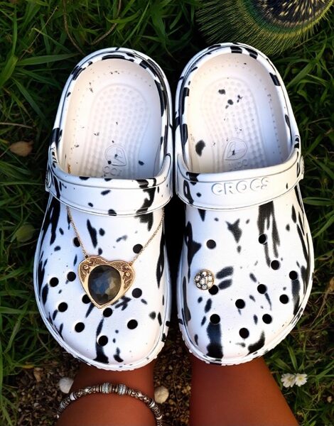 Splash color crocs